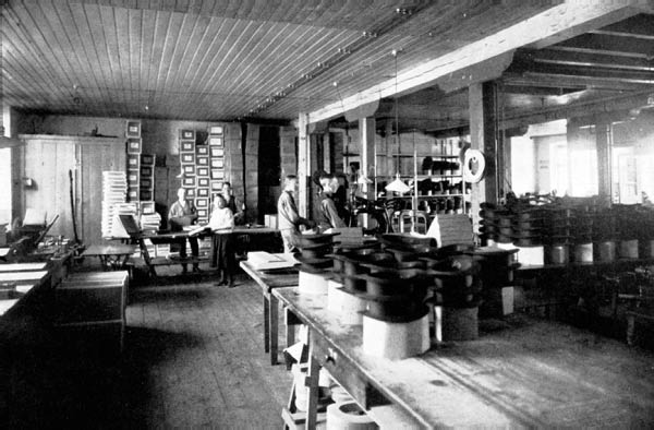 39_kartongverkstad